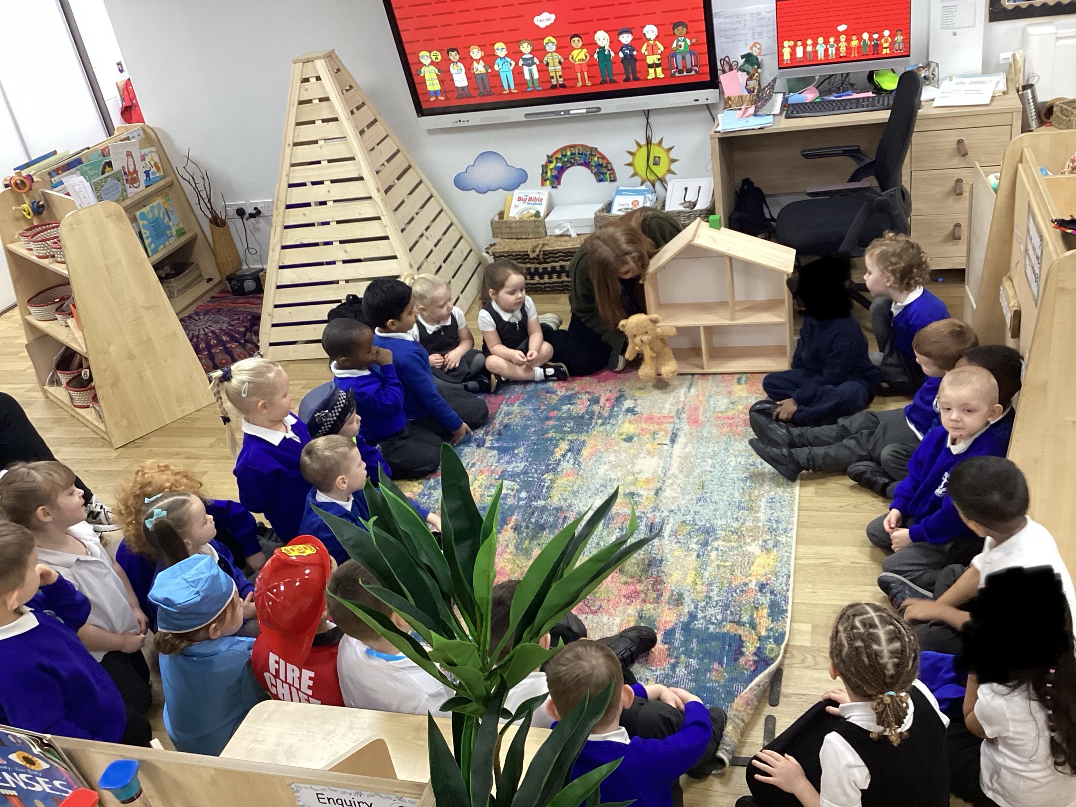 St Luke's Blog Pages