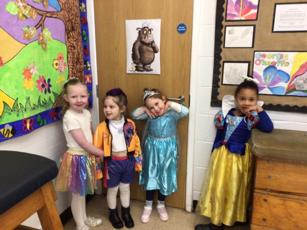 St Luke's Blog Pages